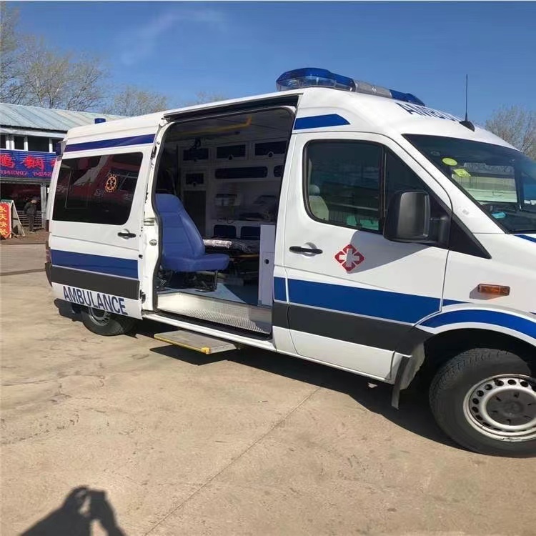 册亨私人长途救护车出租转院回家